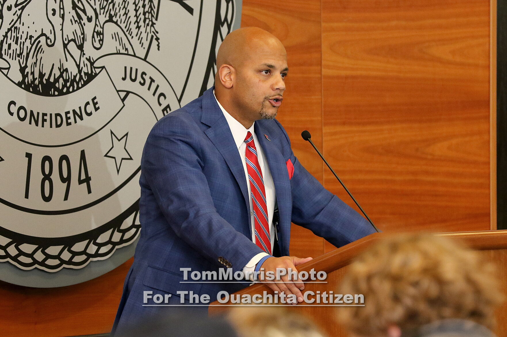 021-20211201-SonnyCumbiePresser.jpg